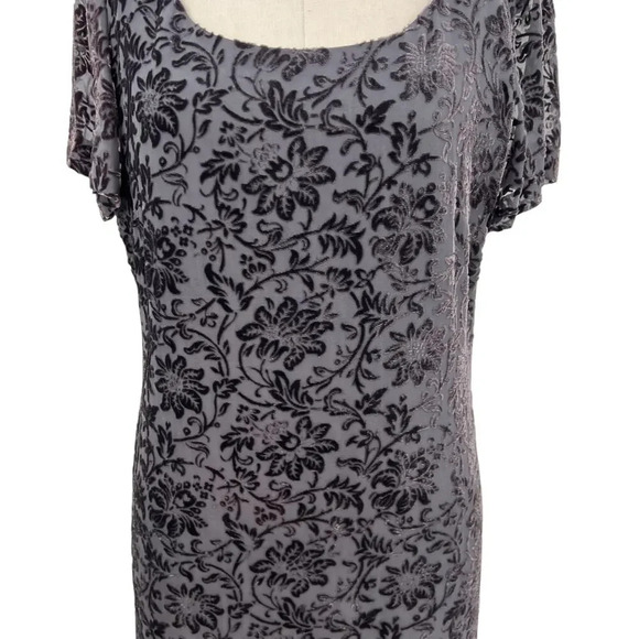 Laura Ashley Vintage Floral Flocked Velvet Whimsigoth Maxi Dress Gray Size US 12 - Picture 3 of 11